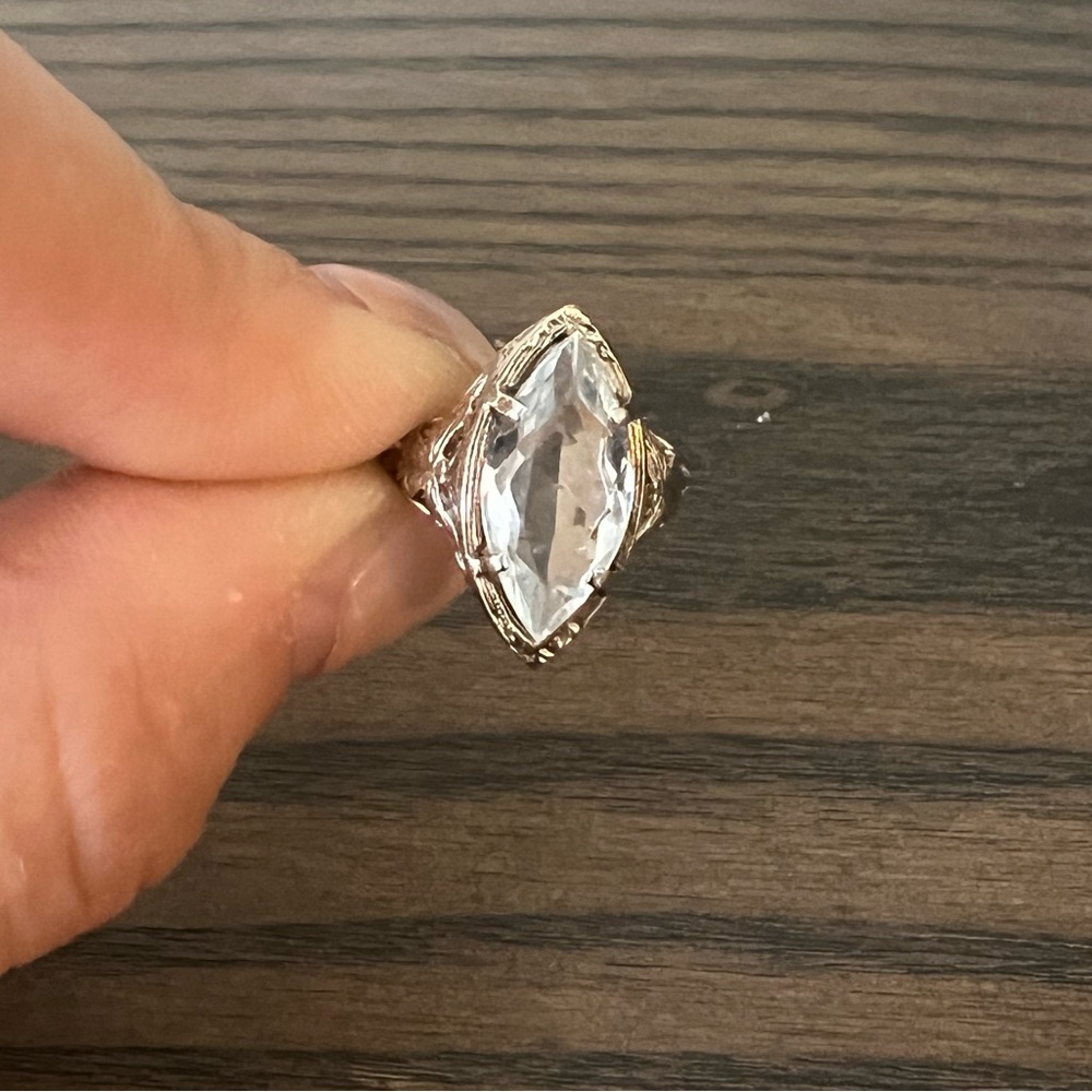 14K white gold vintage marquise ring size 3.5